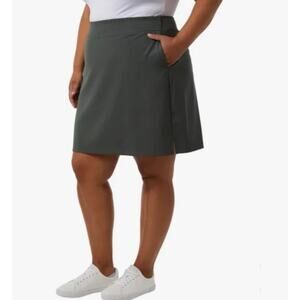 32 Degrees Cool Women's Skort Size XL And Green